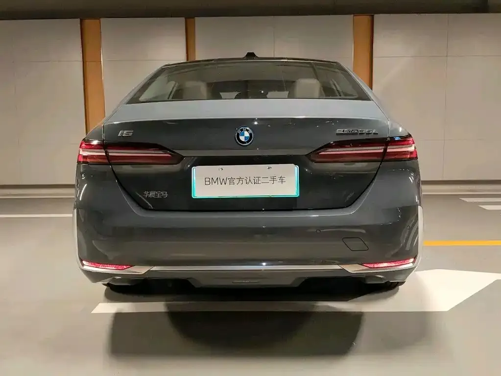 BMW i5 2024 из CN, фото 3