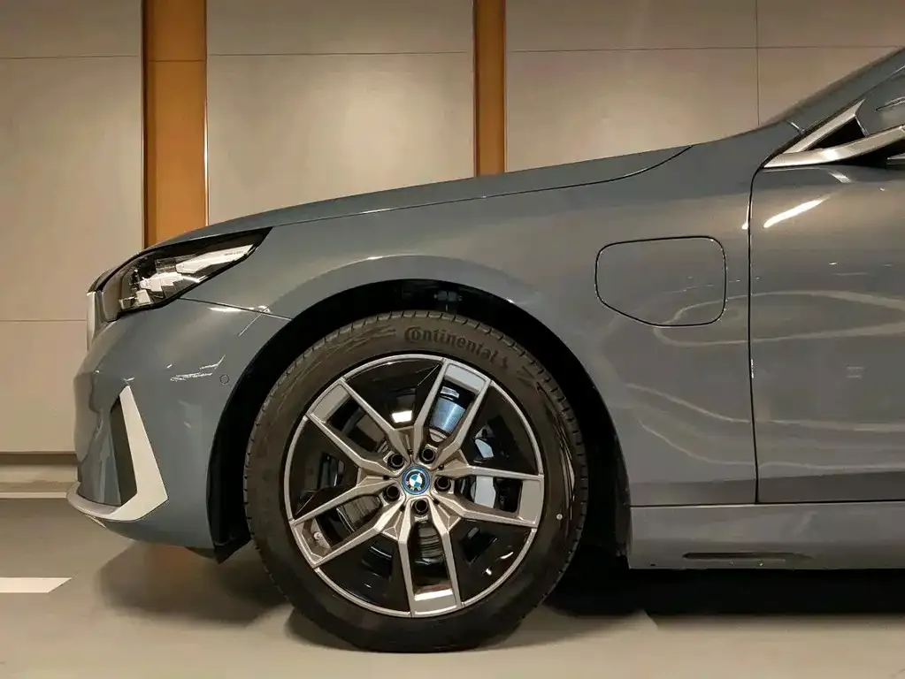 BMW i5 2024 из CN, фото 6