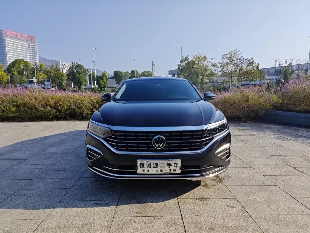 Volkswagen Passat 2023 из CN, фото 3