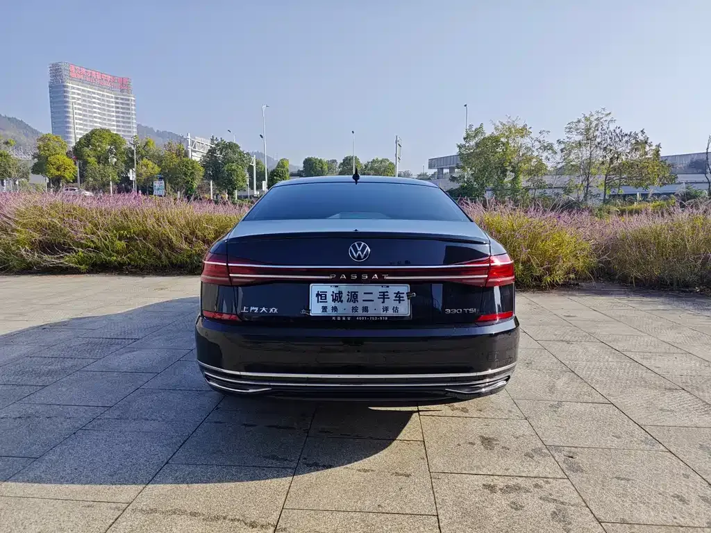 Volkswagen Passat 2023 из CN, фото 7