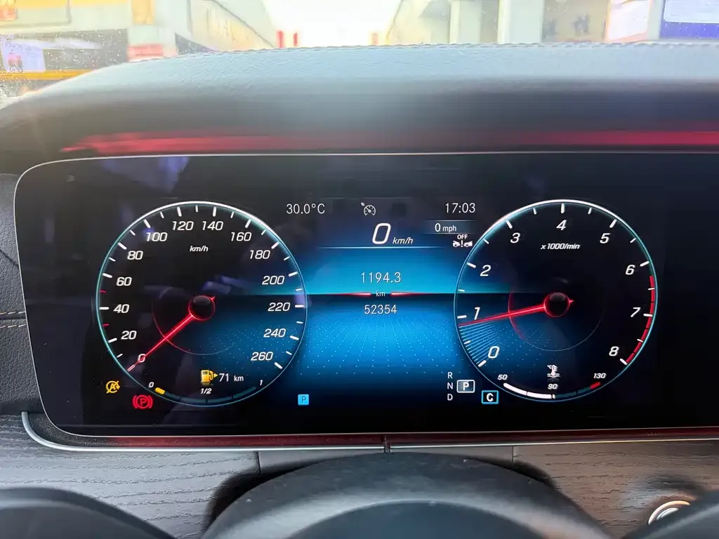 Mercedes-Benz E-Class 2022 из CN, фото 4