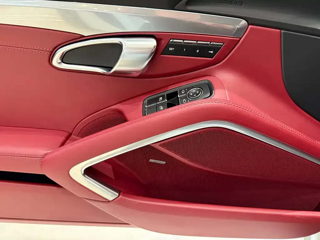 Porsche 718 — фото 10