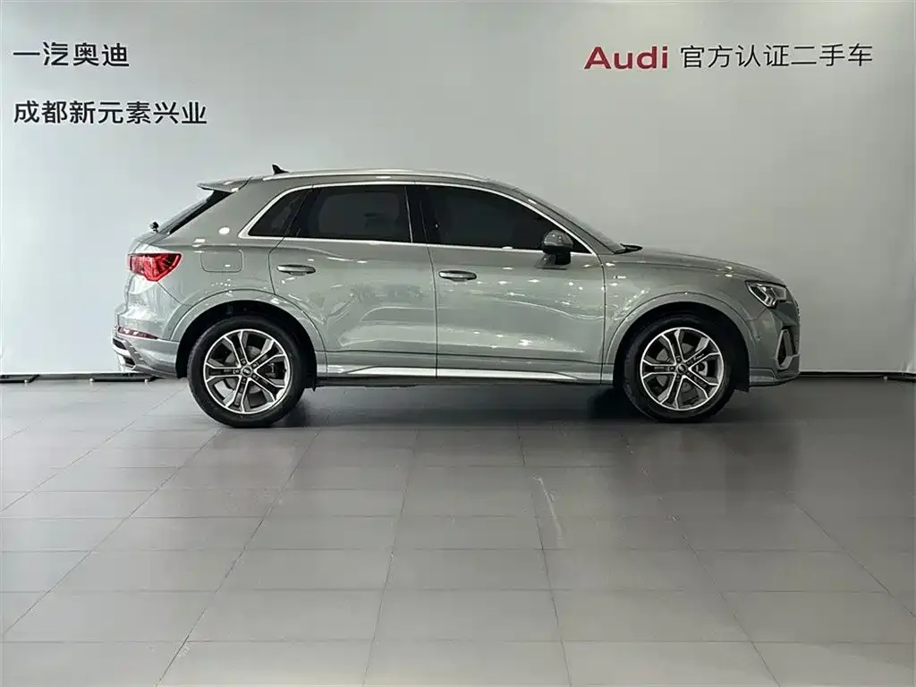 Audi Q3 2022 из CN, фото 3