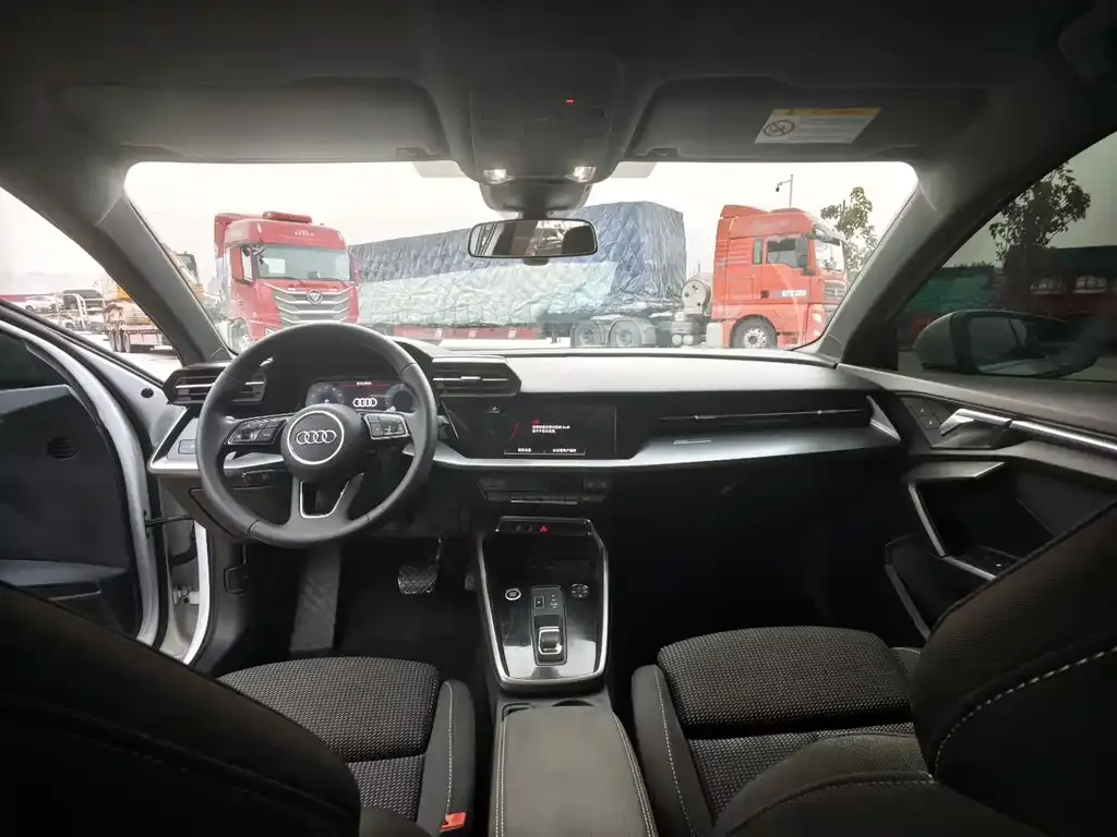 Audi A3 2023 из CN, фото 9