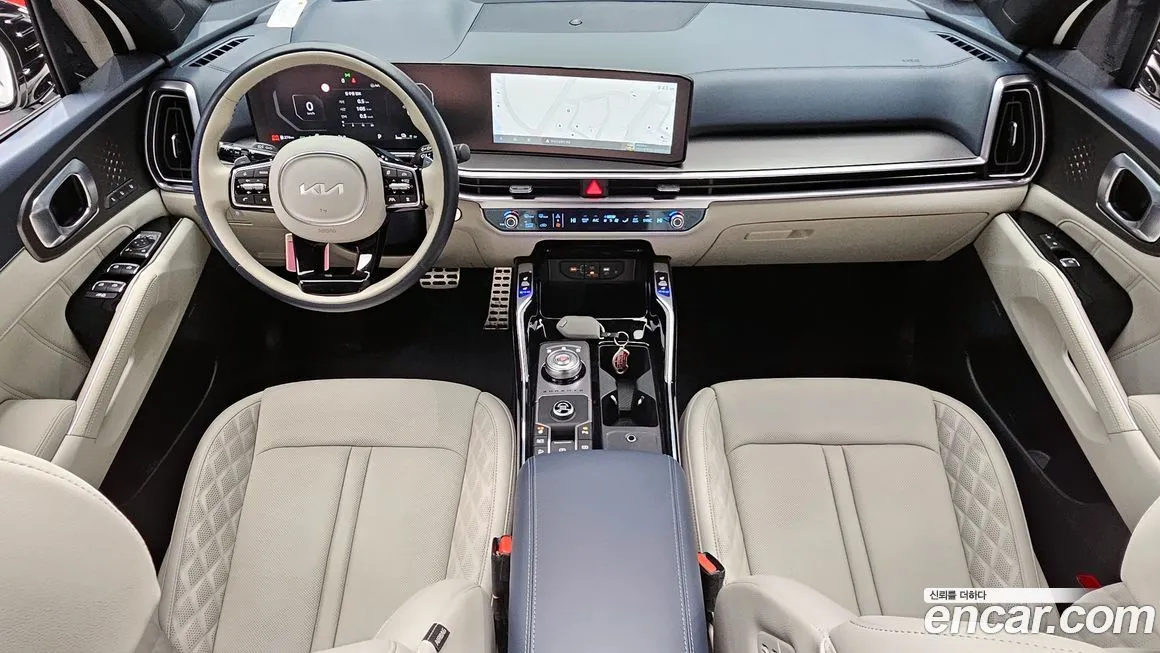Kia Sorento — фото 7