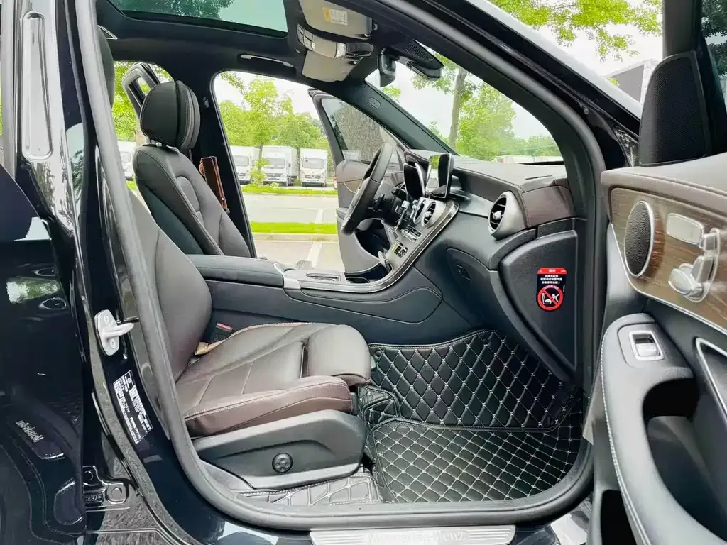 Mercedes-Benz GLC 2021 из CN, фото 10