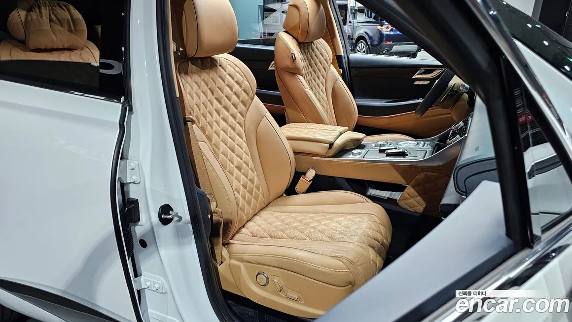 Genesis GV80 — фото 10
