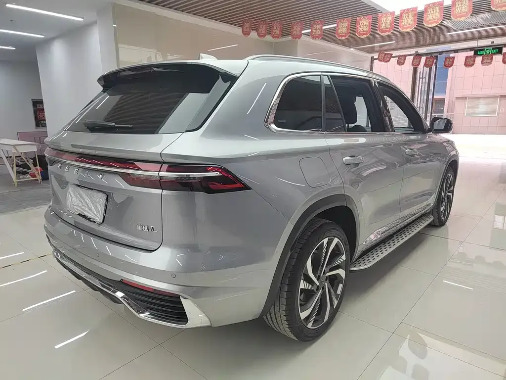 Geely Xingyue L — фото 9