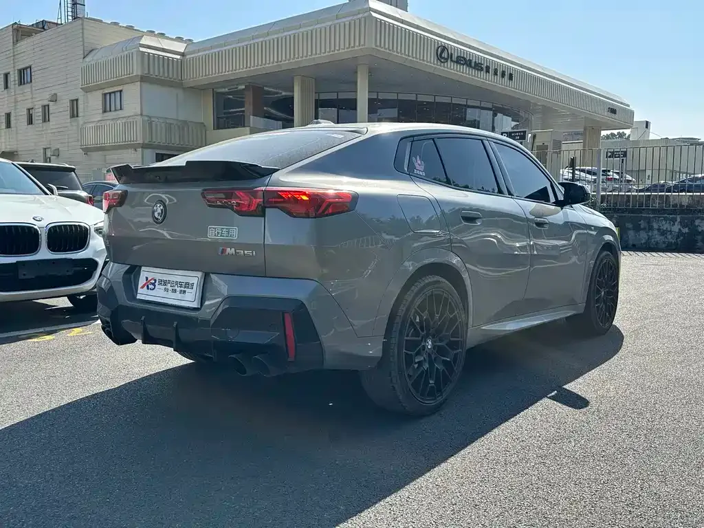 BMW X2 M35i 2024 из CN, фото 8
