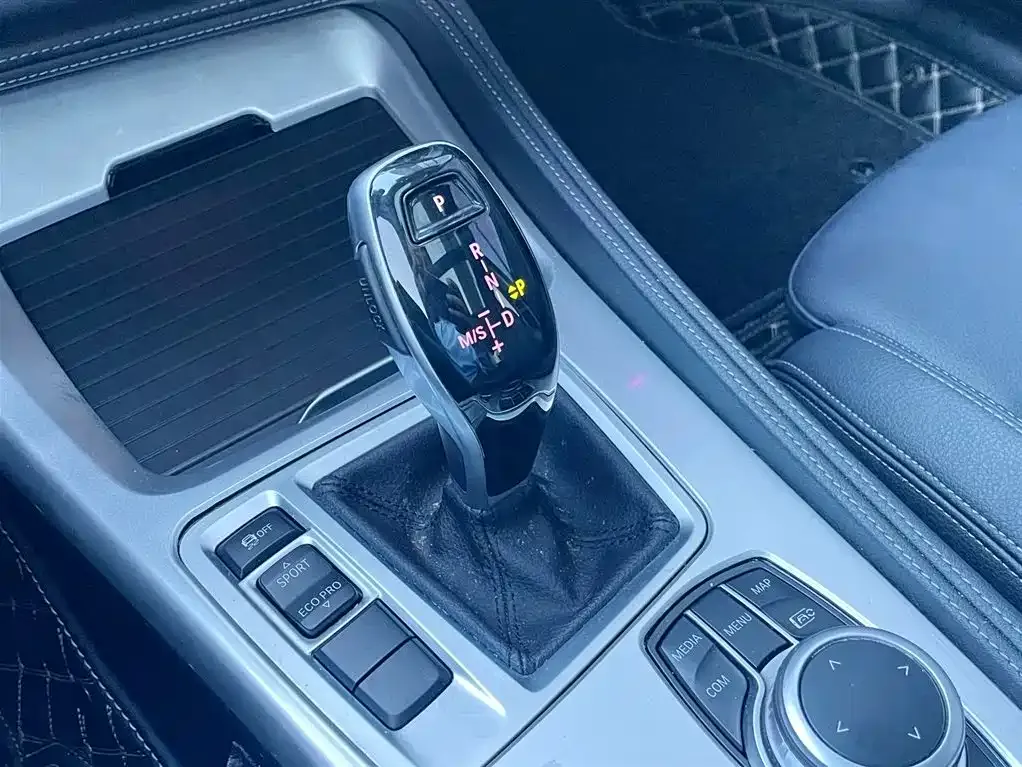 BMW 1 Series — фото 10