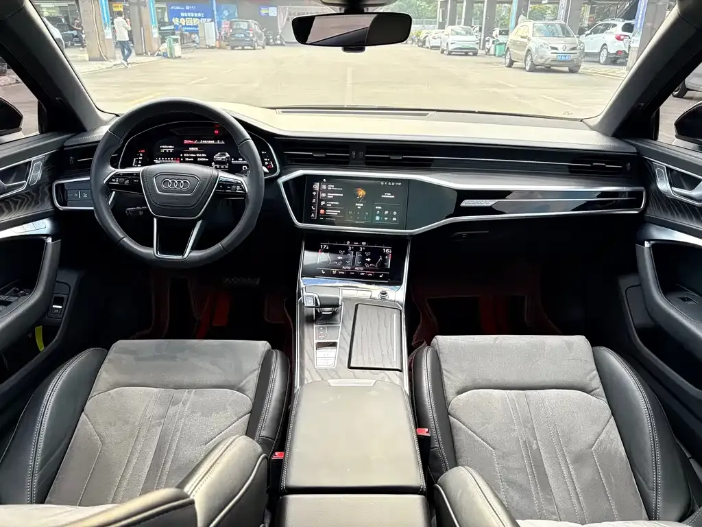Audi A6L 2024 из CN, фото 7