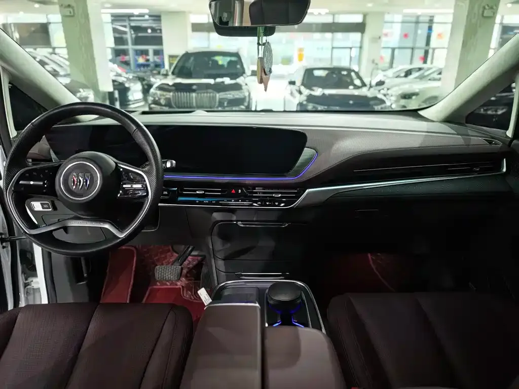 Buick Century 2023 из CN, фото 9