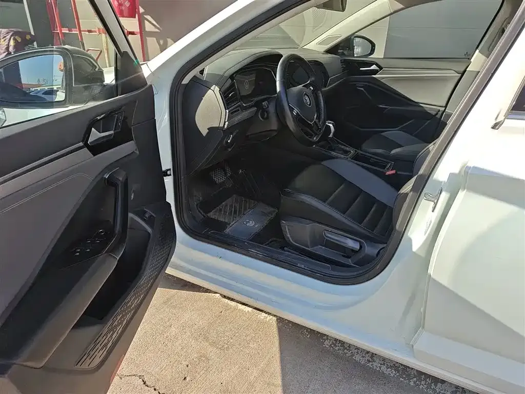 Volkswagen Sagitar 2021 из CN, фото 10