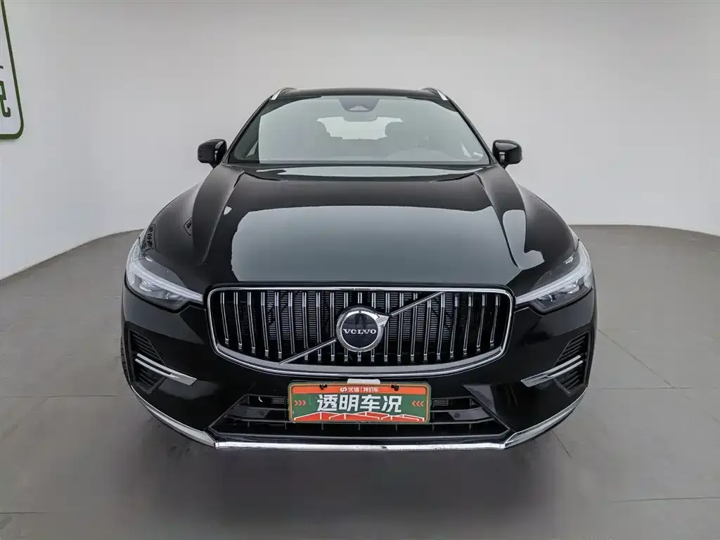 Volvo XC60 2021 из CN, фото 3