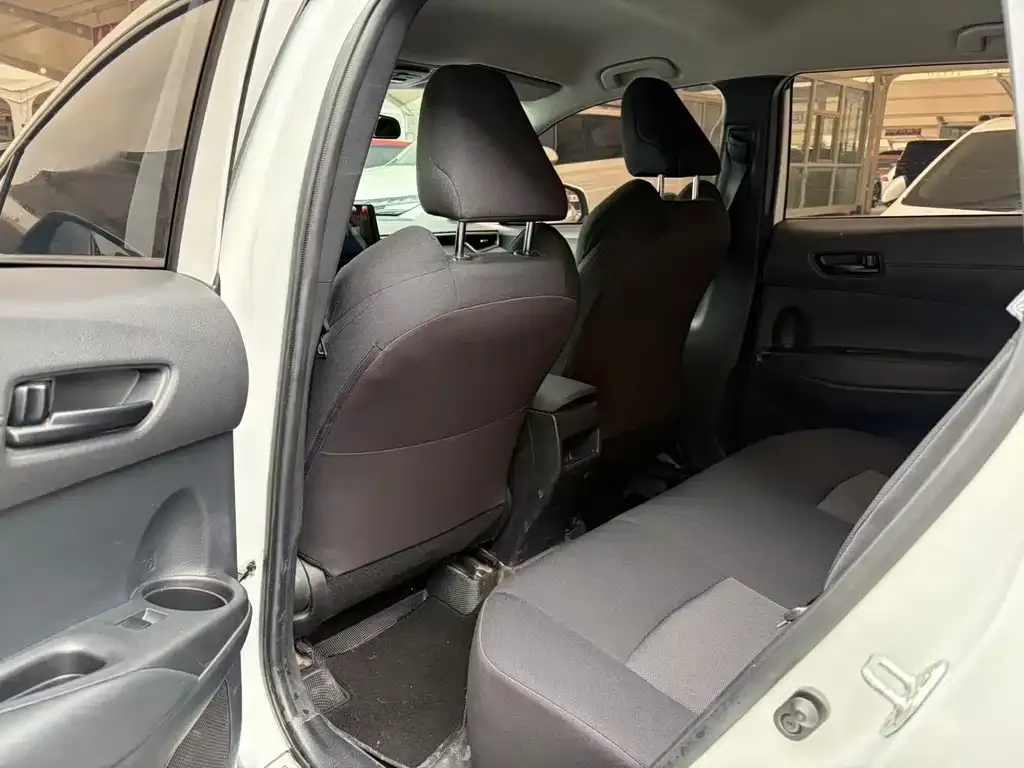 Toyota Frontlander 2022 из CN, фото 6