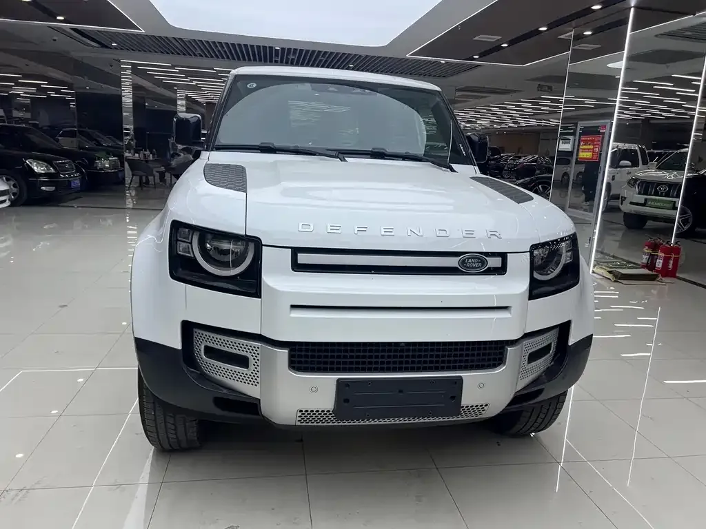 Land Rover Defender 2025 из CN, фото 2