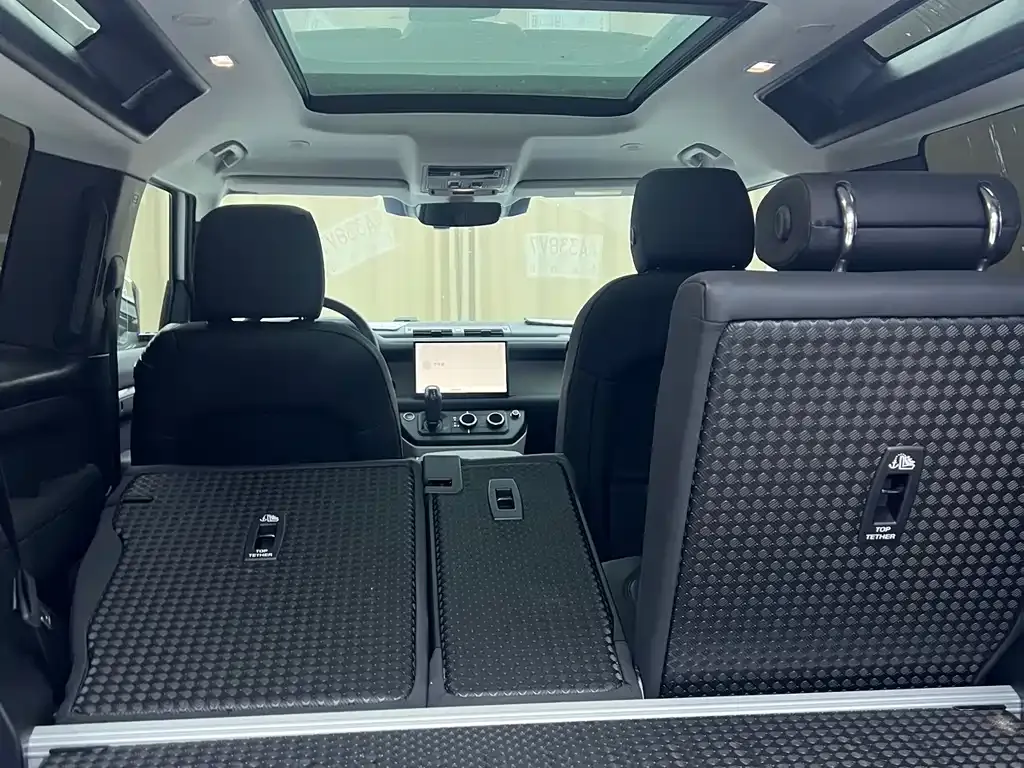 Land Rover Defender 2025 из CN, фото 6