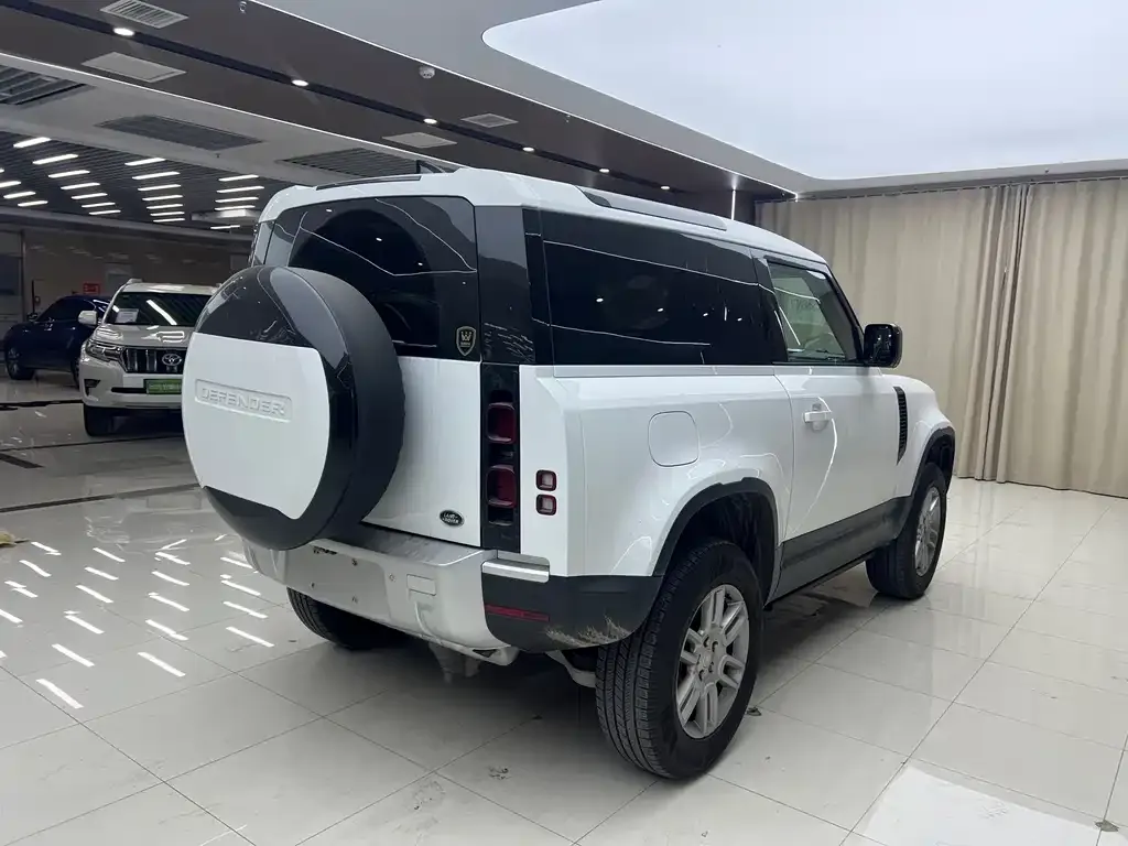 Land Rover Defender 2025 из CN, фото 8
