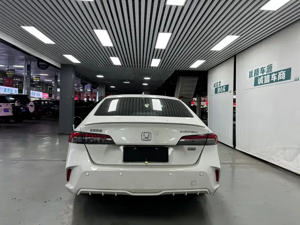 Honda Inspire 2023 из CN, фото 6