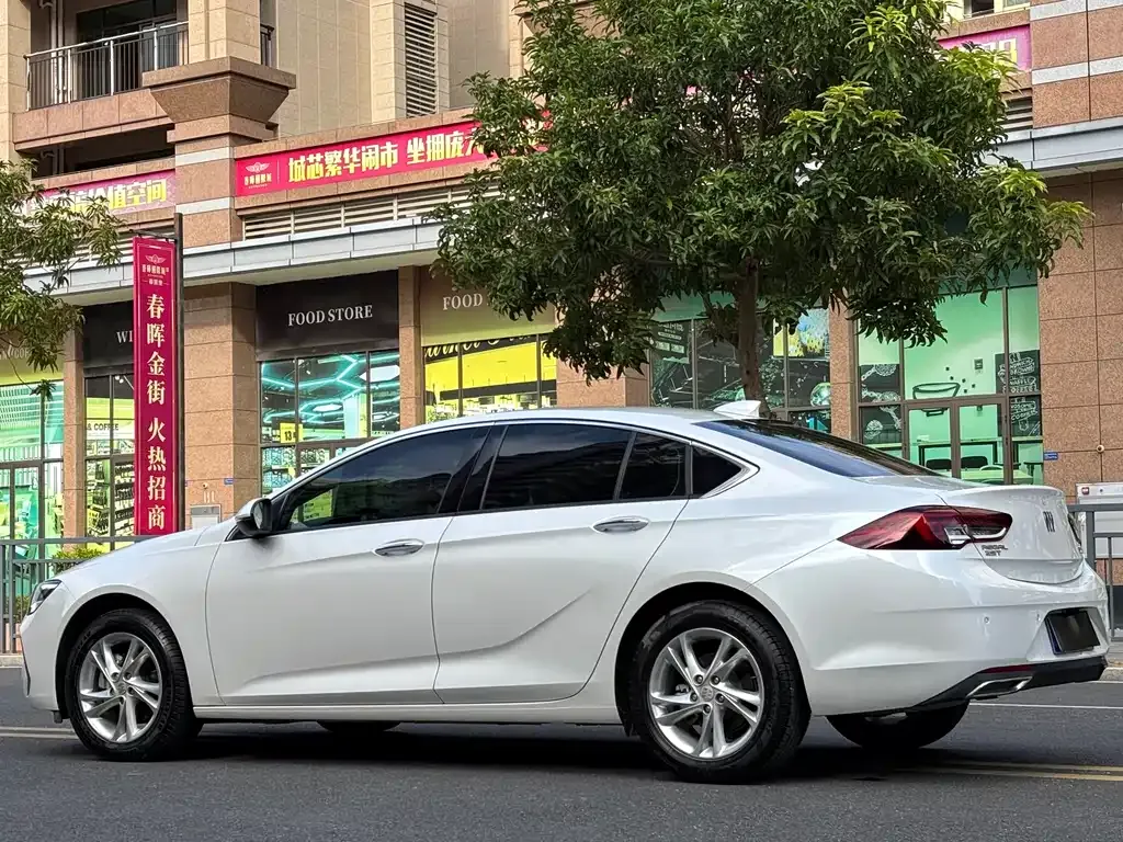 Buick Regal — фото 6