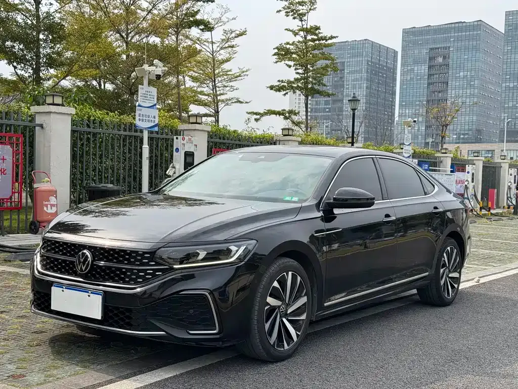 Volkswagen Passat 2021 из CN, фото 1
