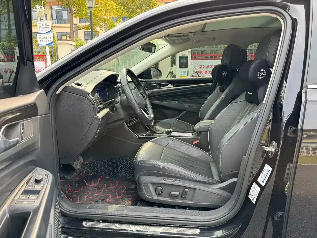 Volkswagen Passat 2021 из CN, фото 6