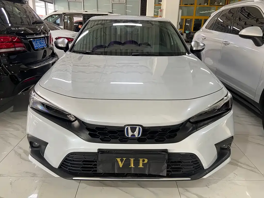 Honda Civic 2023 из CN, фото 2