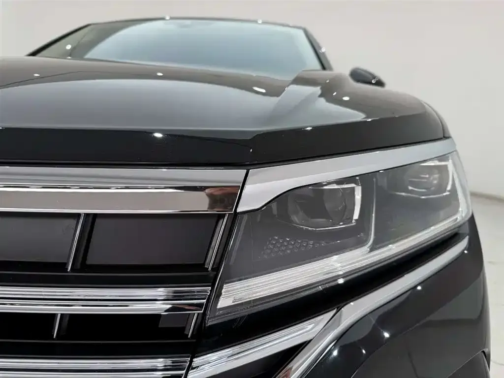 Volkswagen Touareg 2024 из CN, фото 2