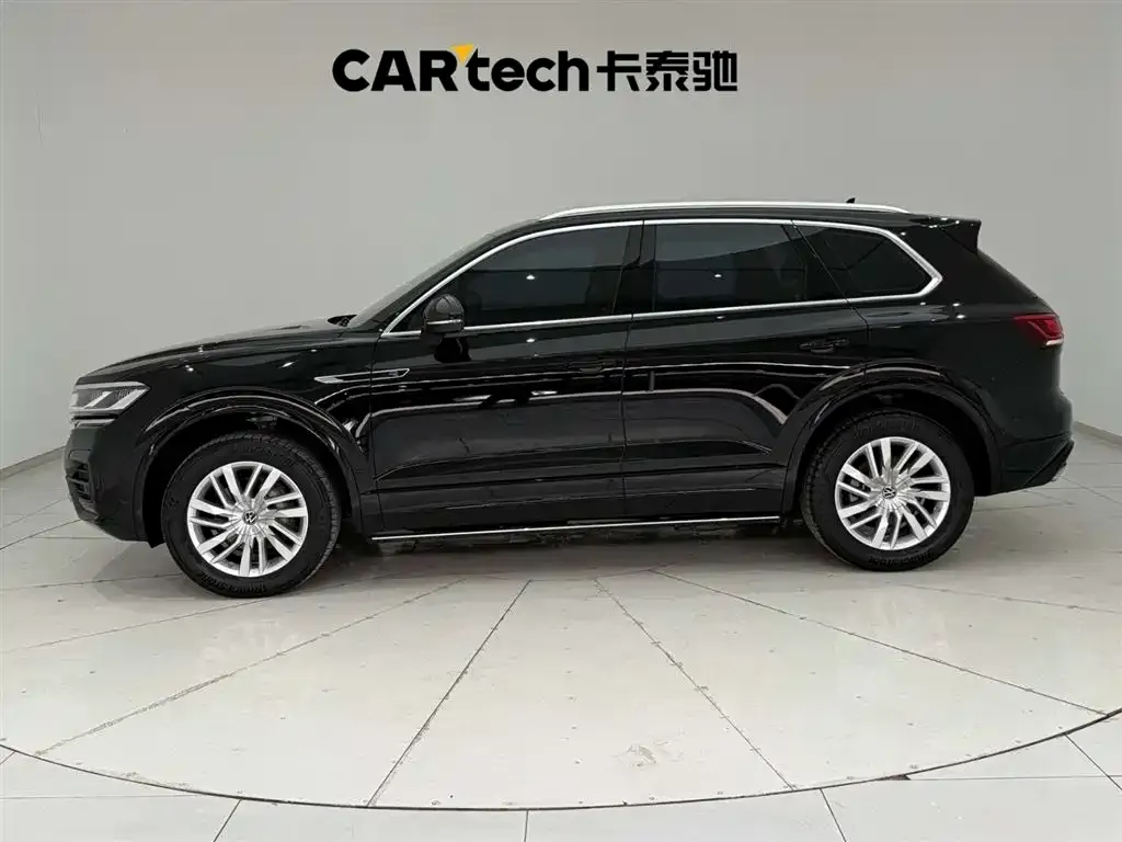 Volkswagen Touareg 2024 из CN, фото 6