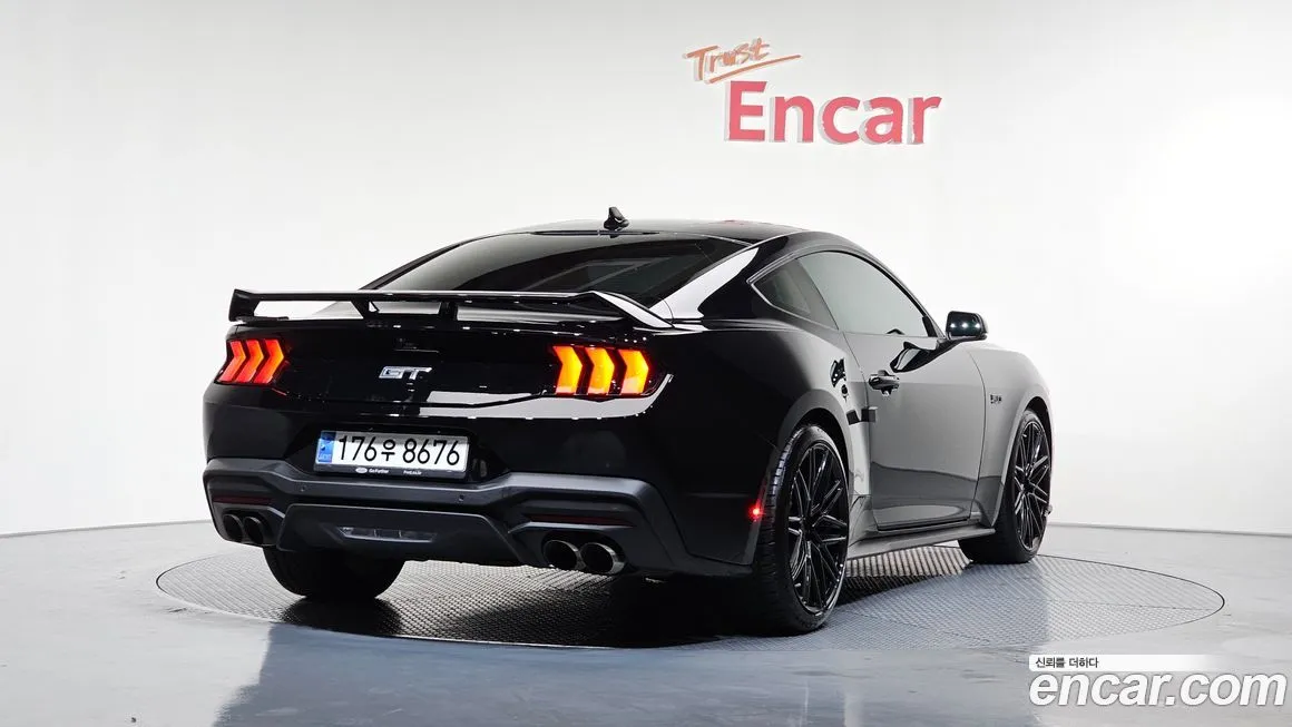 Ford Mustang 2024 из KR, фото 2
