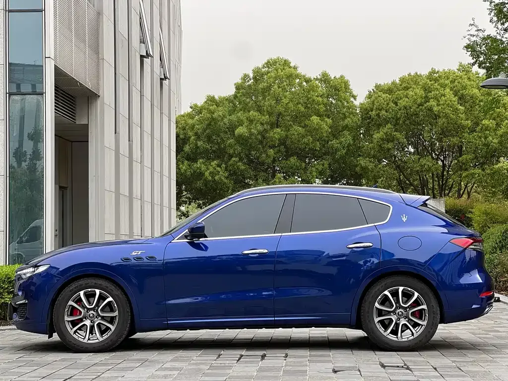Maserati Levante 2023 из CN, фото 7