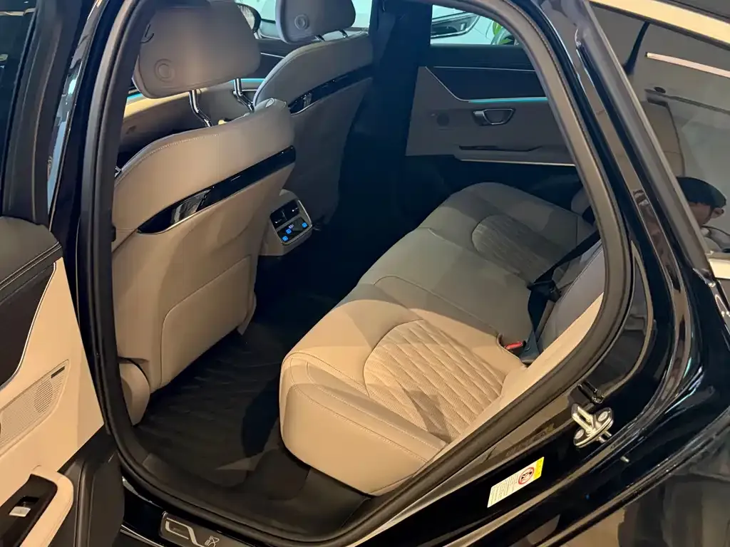 BYD Han 2025 из CN, фото 6