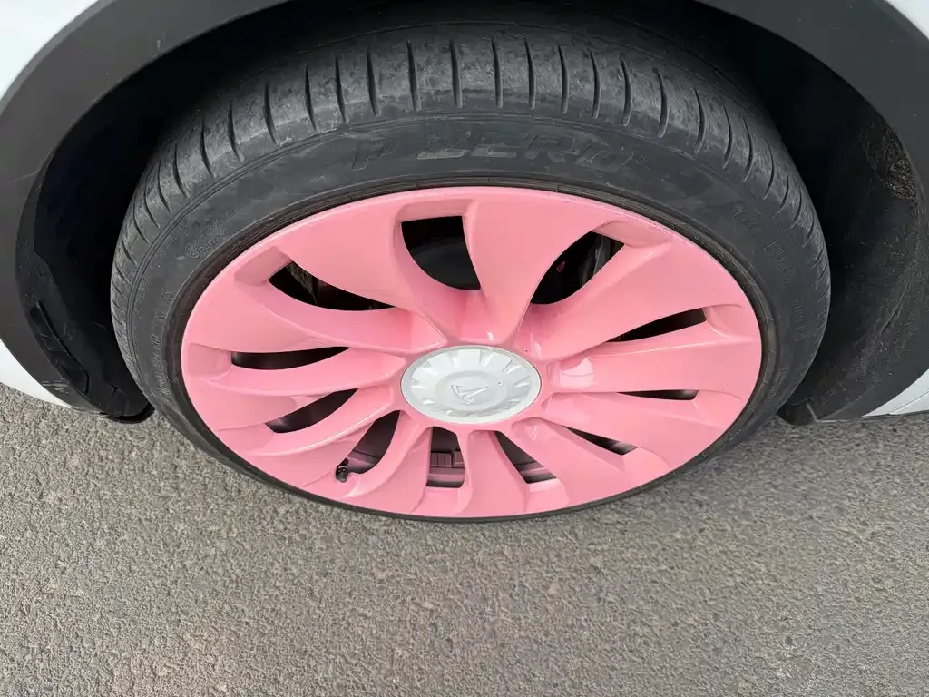 Tesla Model Y 2024 из CN, фото 4