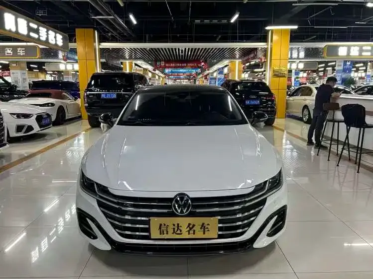 Volkswagen CC 2022 из CN, фото 2
