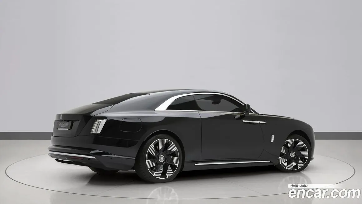 Rolls-Royce Spectre 2024 из KR, фото 2