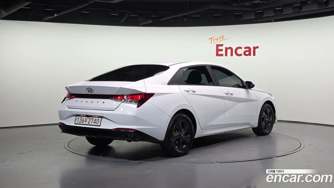 Hyundai AVANTE — фото 2