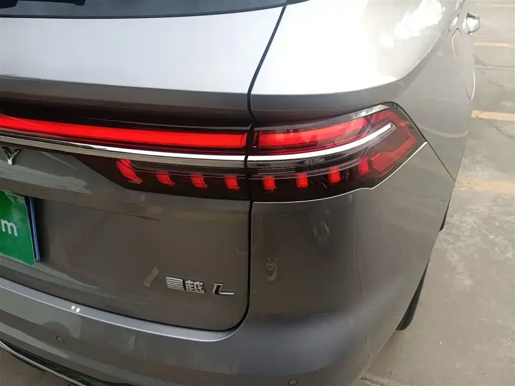 Geely Xingyue L 2024 из CN, фото 8