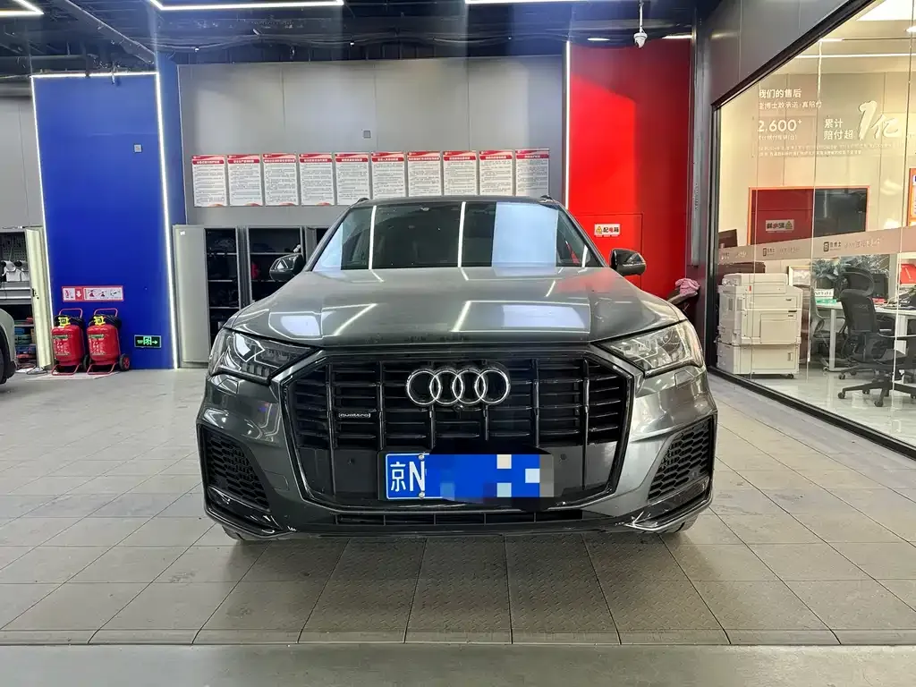 Audi Q7 — фото 2