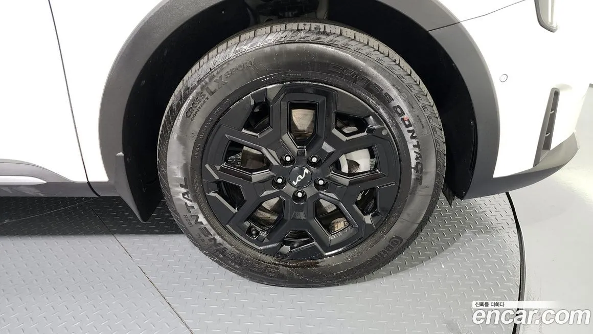 Kia Sorento — фото 5