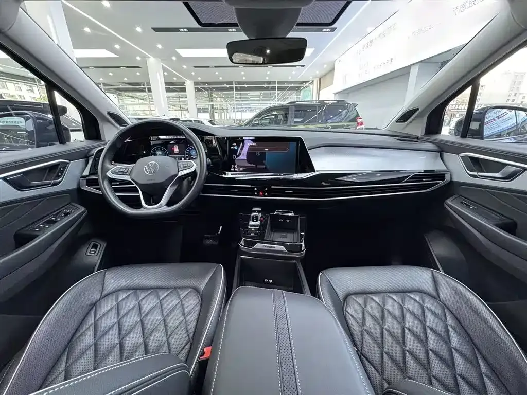 Volkswagen Talagon 2023 из CN, фото 8