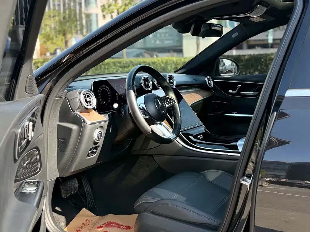 Mercedes-Benz C-Class 2023 из CN, фото 8