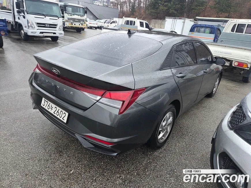 Hyundai AVANTE — фото 2