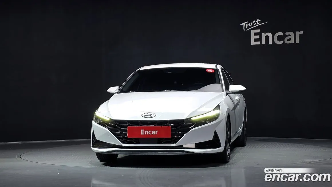 Hyundai AVANTE — фото 3
