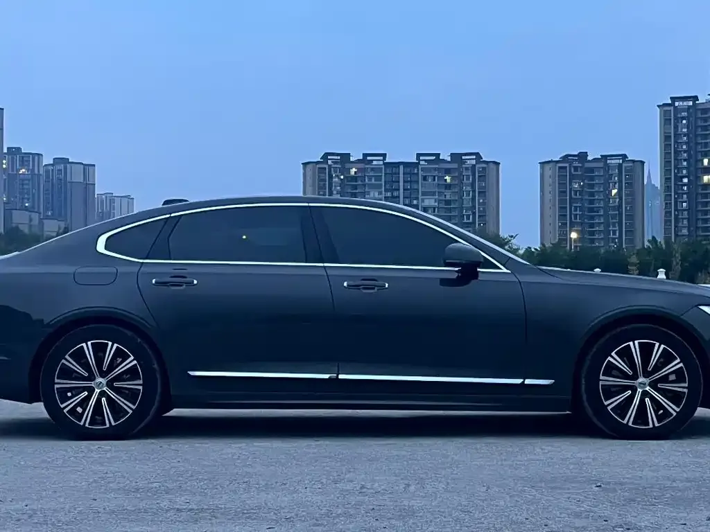 Volvo S90 PHEV — фото 4