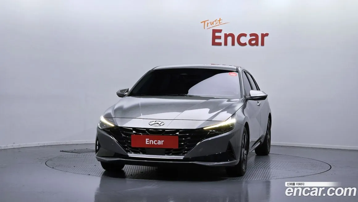 Hyundai AVANTE — фото 3