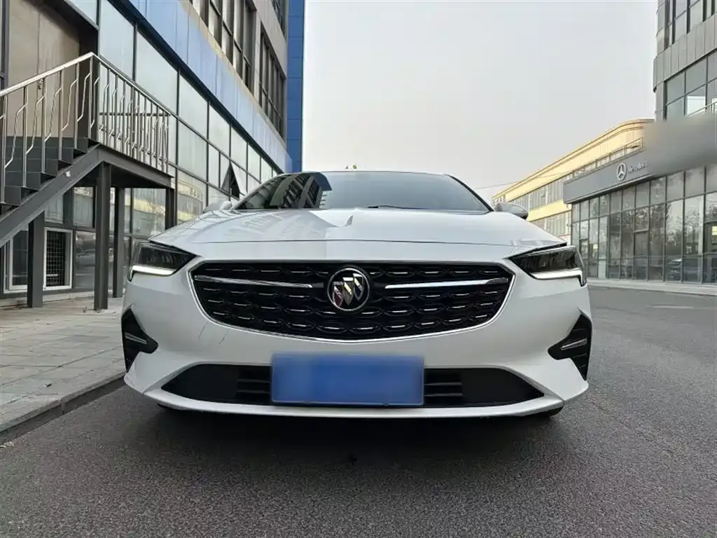 Buick Regal — фото 6