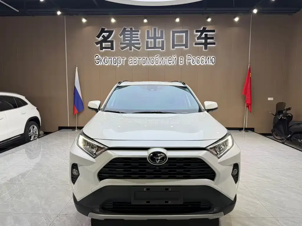Toyota RAV4 2021 из CN, фото 3