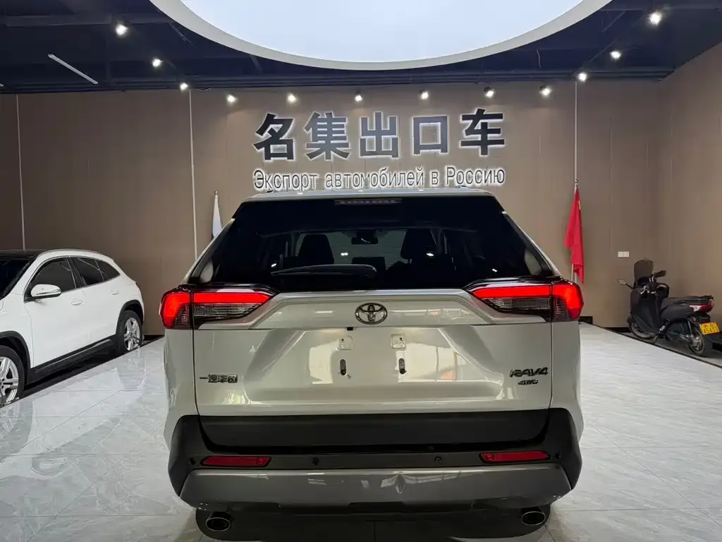Toyota RAV4 2021 из CN, фото 6