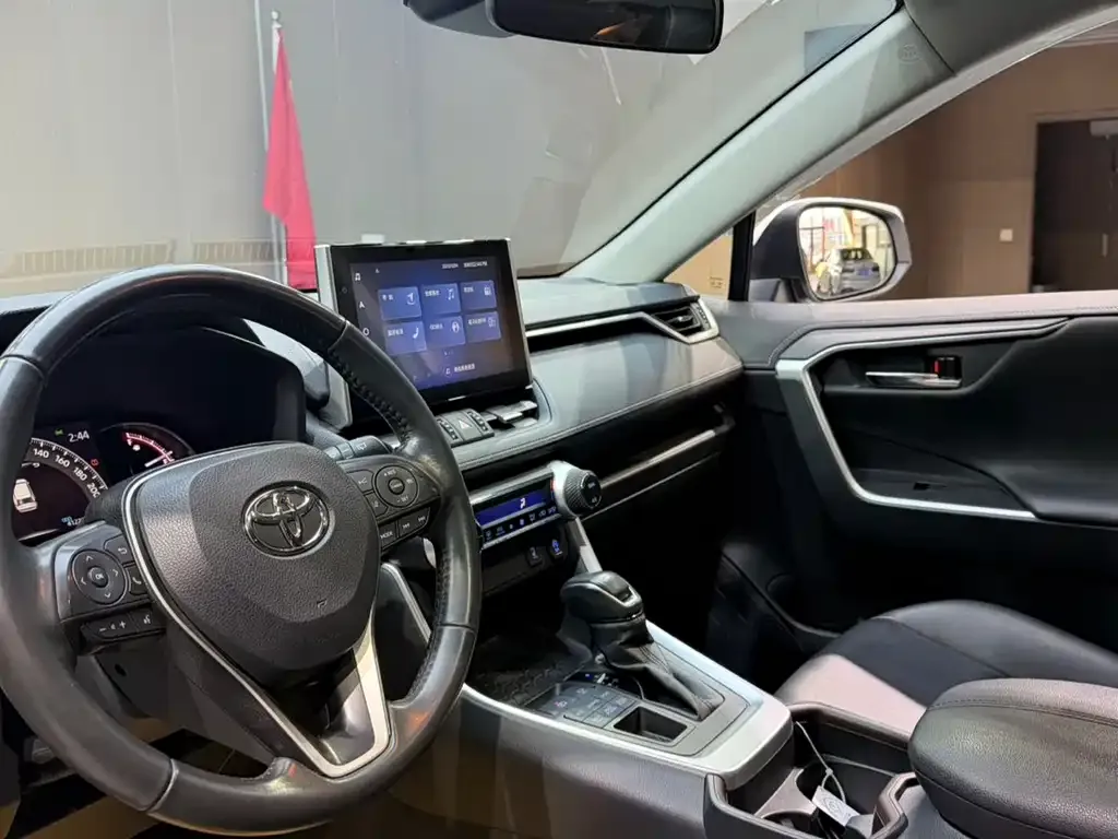 Toyota RAV4 2021 из CN, фото 7