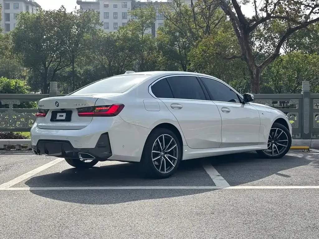 BMW 3 Series 2024 из CN, фото 4